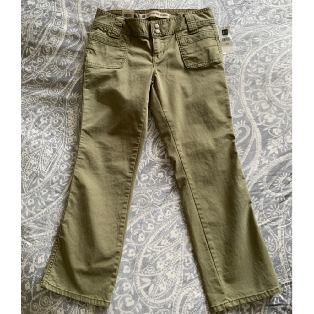 Gap Capris